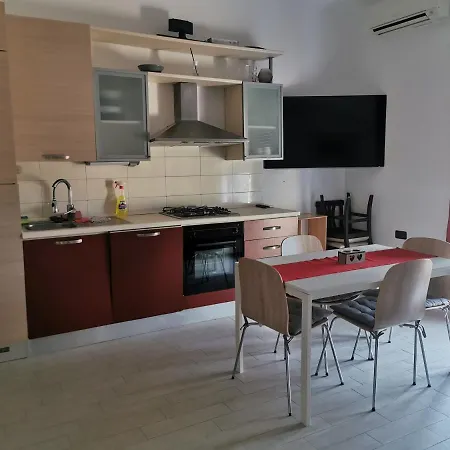 Apartma Lew, * Izola